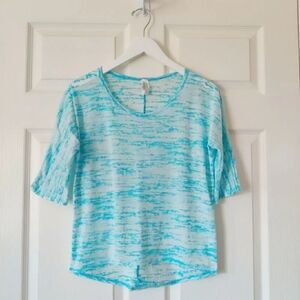 Discreet dolman high low burnout tee sz PL